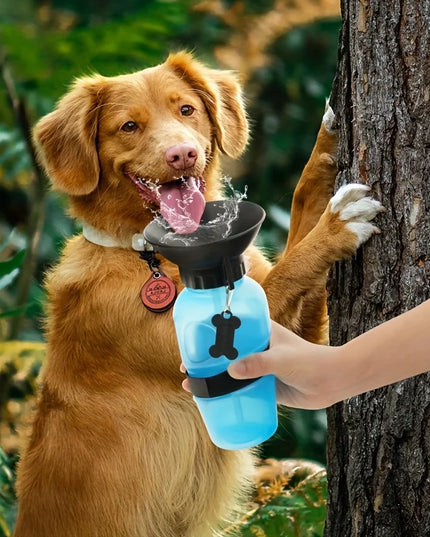  Portable Travel Water Bottle Dispenser for pets