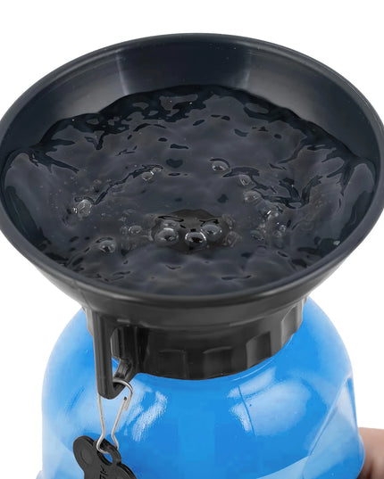  Portable Travel Water Bottle Dispenser for pets